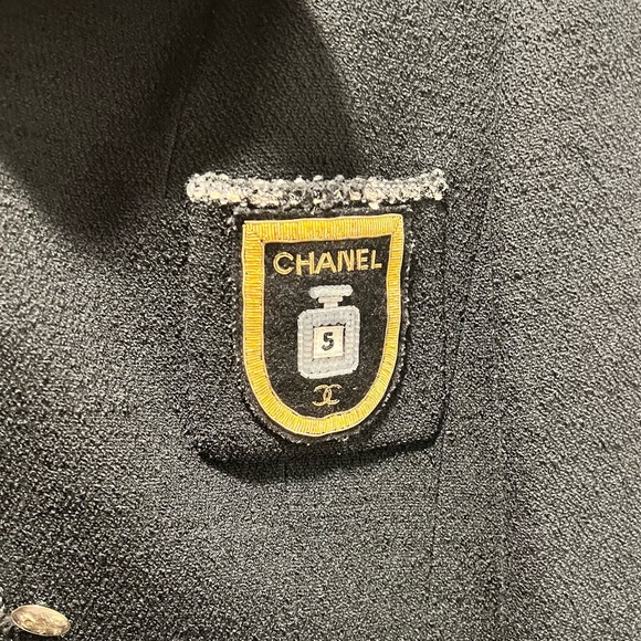CHANEL Iconic 2005 Runway Embellished Midnight Blue Wool Blazer Vintage Jacket M - Picture 11 of 11